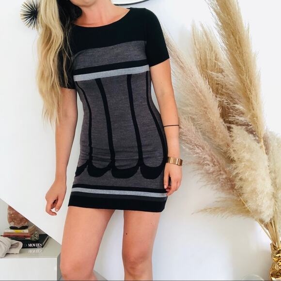 SANDRO FERRONE Black Gray Printed Sweater Short Sleeve Bodycon Mini Dress XS - Picture 1 of 8